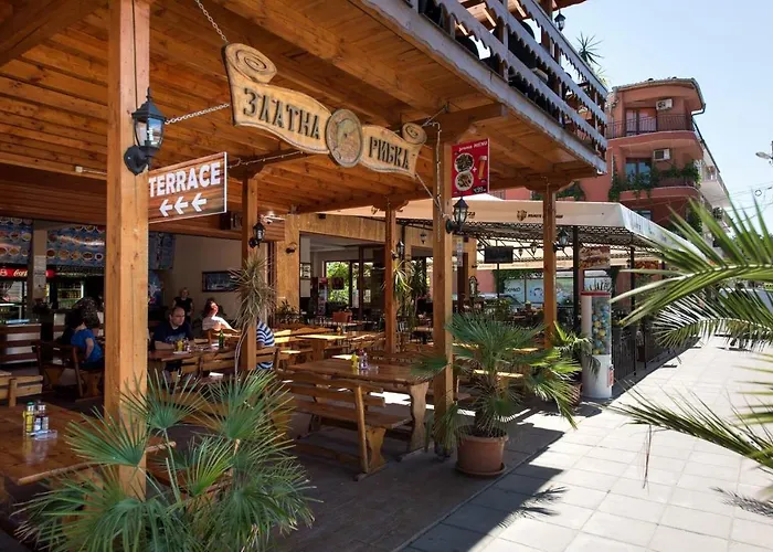 Gt Riviera Апартамент