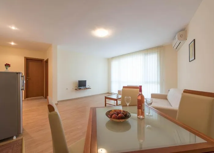 Gt Riviera * Равда