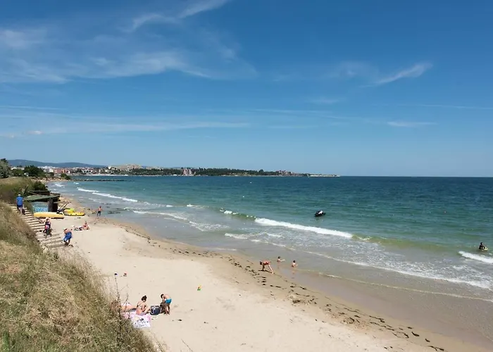 Gt Riviera Апартамент